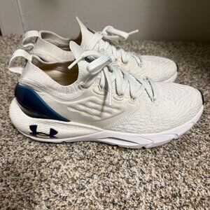 Under Armour Womens Phantom 2 CLFST